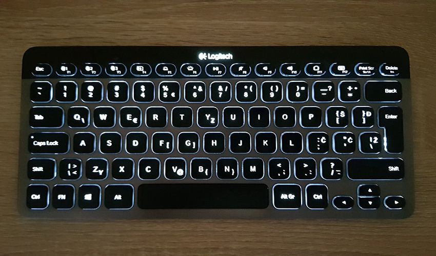 Logitech K810 - Illumination on 2