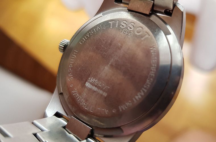 Tissot PR 50 Titanium - back cover