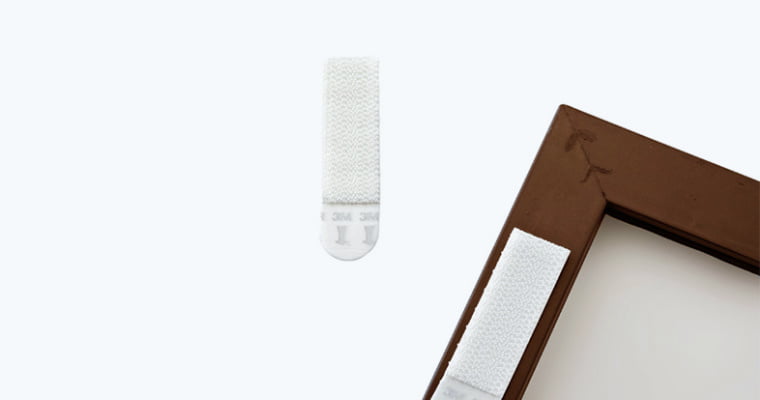 picture hanging strips