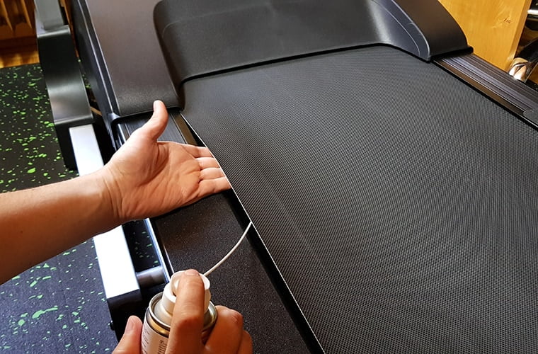 Treadmill belt lubrication