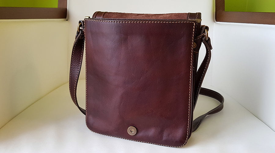 Time Resistance Messenger Bag 'On The Road' - front with open flap