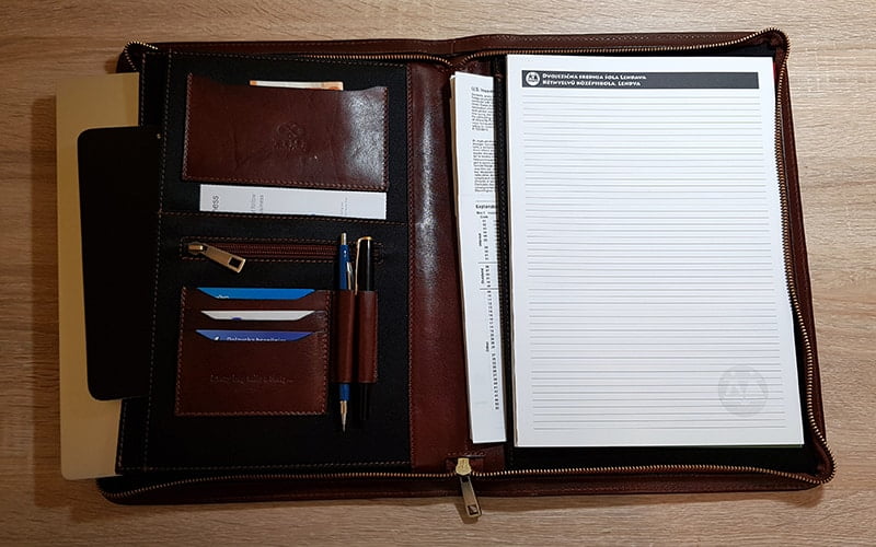 Time Resistance Leather Portfolio Candide 2