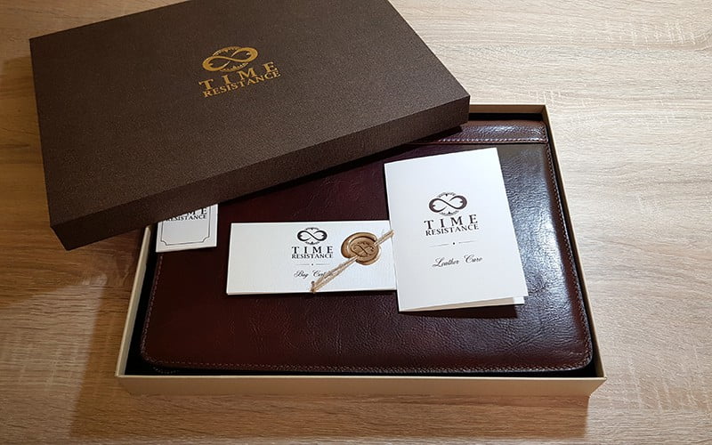 Time Resistance Leather Portfolio Candide - unboxed