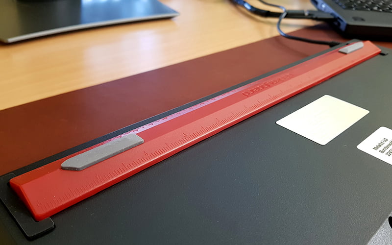 Das Keyboard 4C TKL - bottom with ruler 1