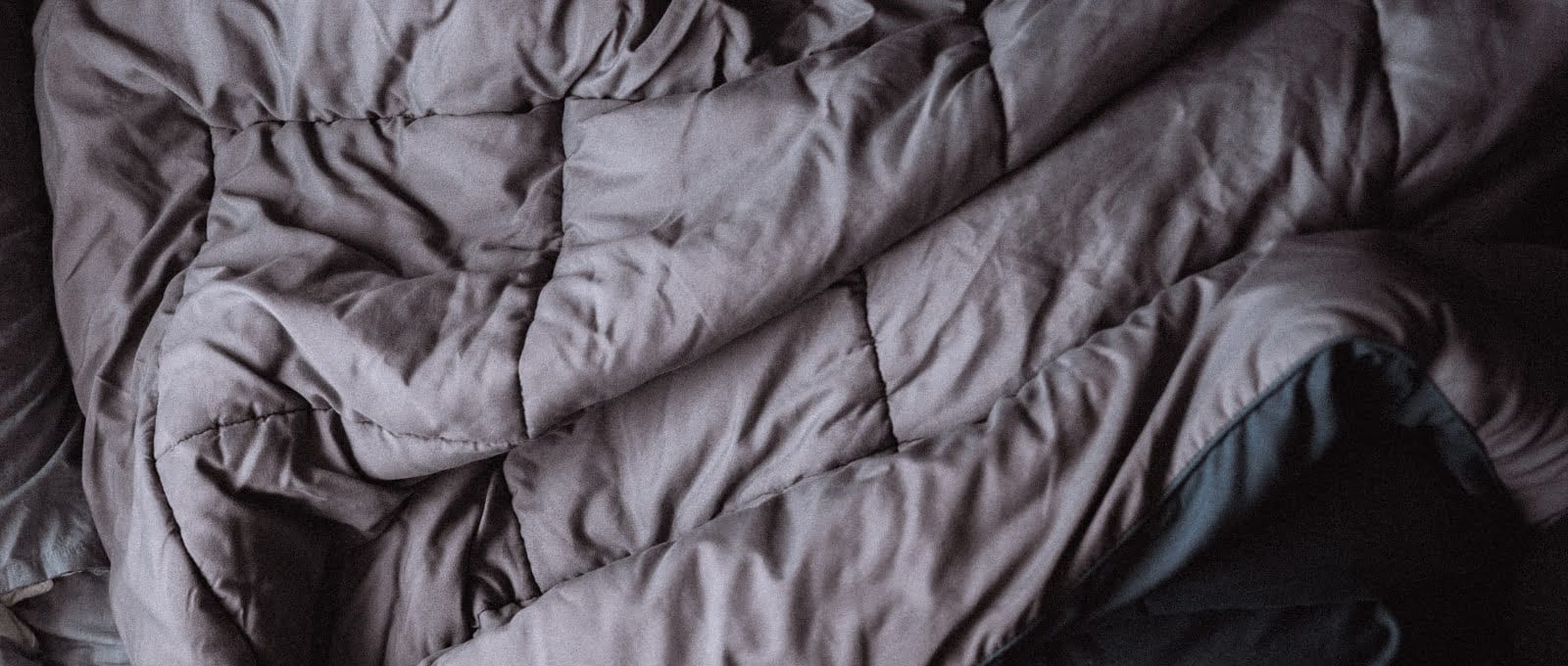 How to Wash, Clean, and Dry a Weighted Blanket? Durability Matters