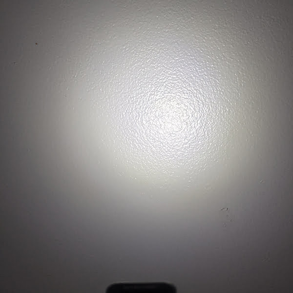 Nitecore T4K - Mid 65 lumens - 3