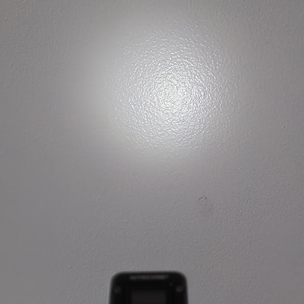 Nitecore T4K - Ultralow 1 lumen - 1