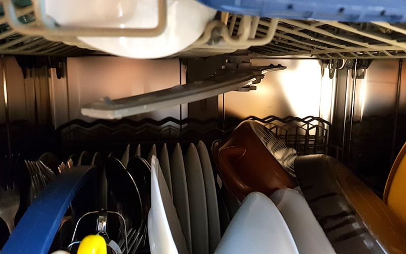 loaded bosch dishwasher - spray arm