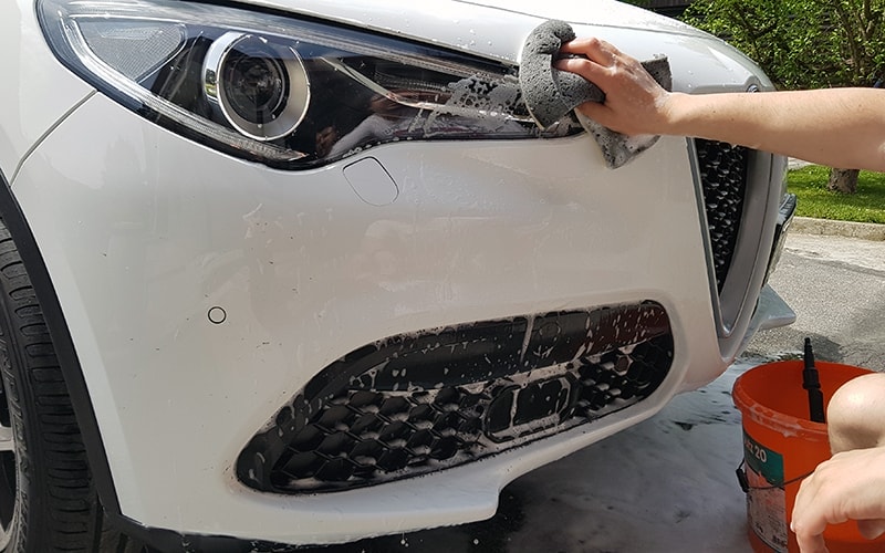washing alfa romeo stelvio