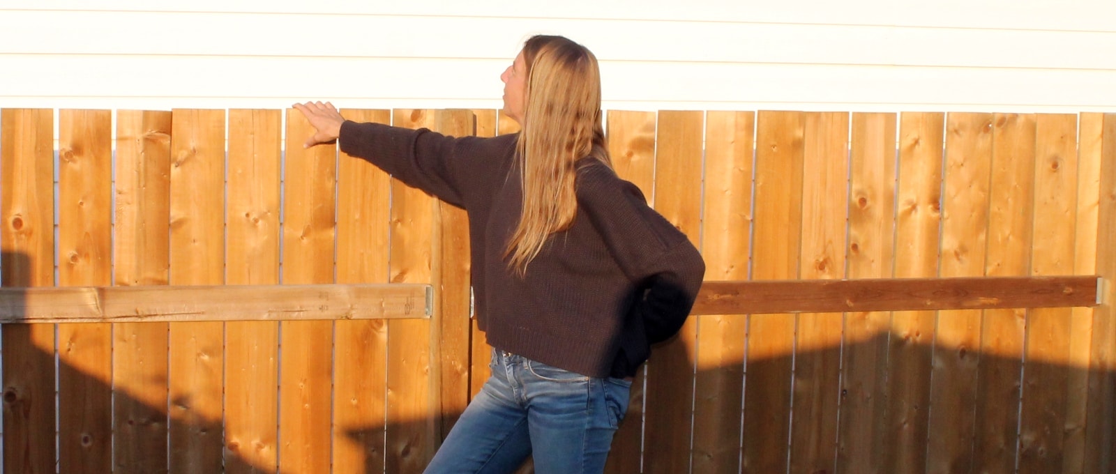 Tradlands Cottage Crewneck Sweater-4-ft