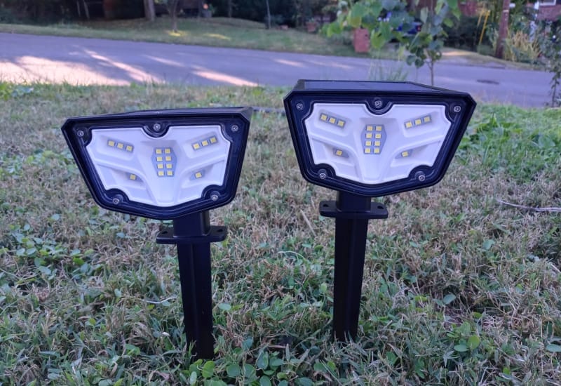 Review Vont LED Outdoor Solar Light Spotlights Durability Matters