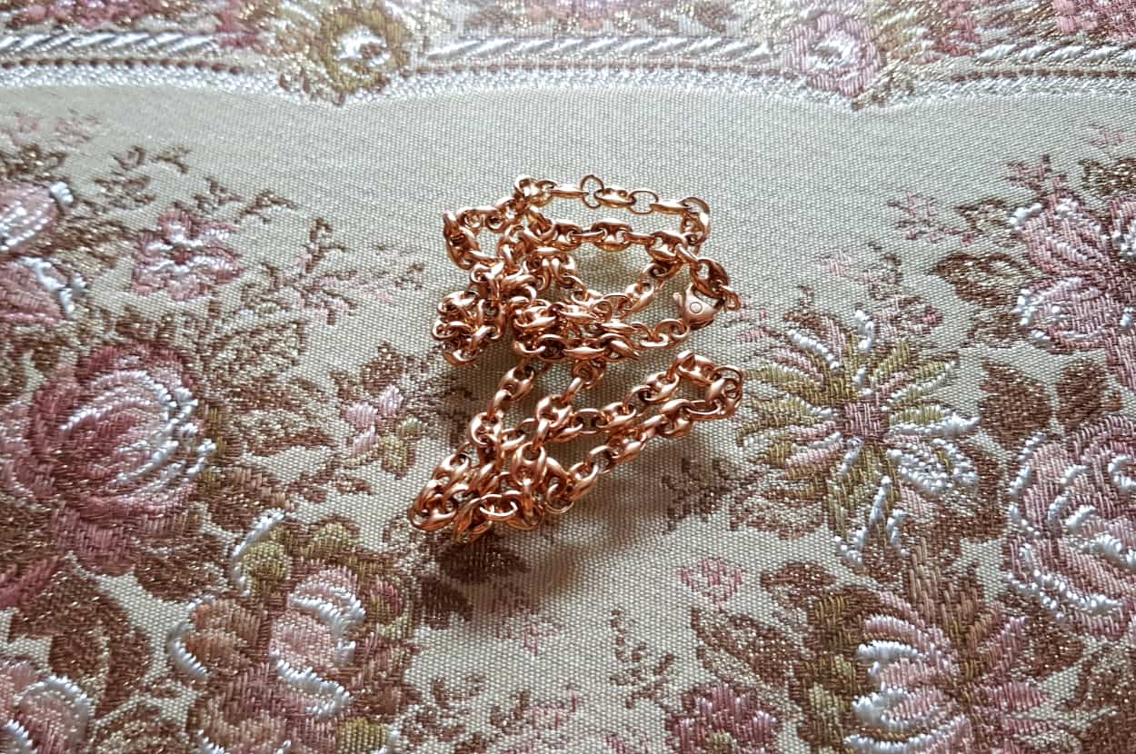 How To Clean Your Gold Chain 5 Simple Methods Durability Matters