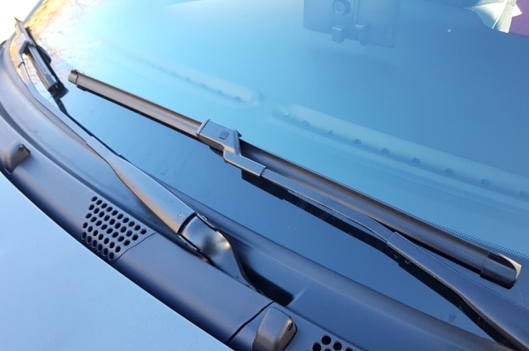 windshield wipers on fiat 500-1