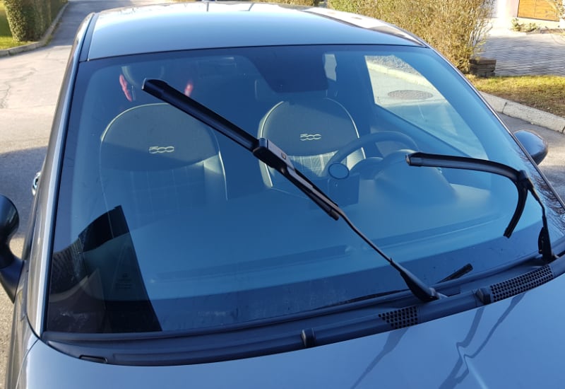 open windshield wipers on fiat 500