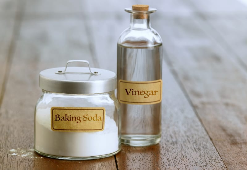 baking soda and vinegar