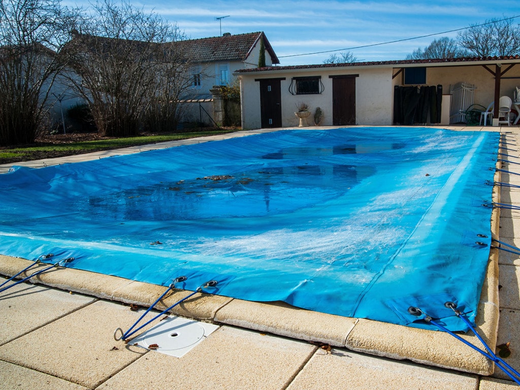 Pool with Sagging Pool Cover