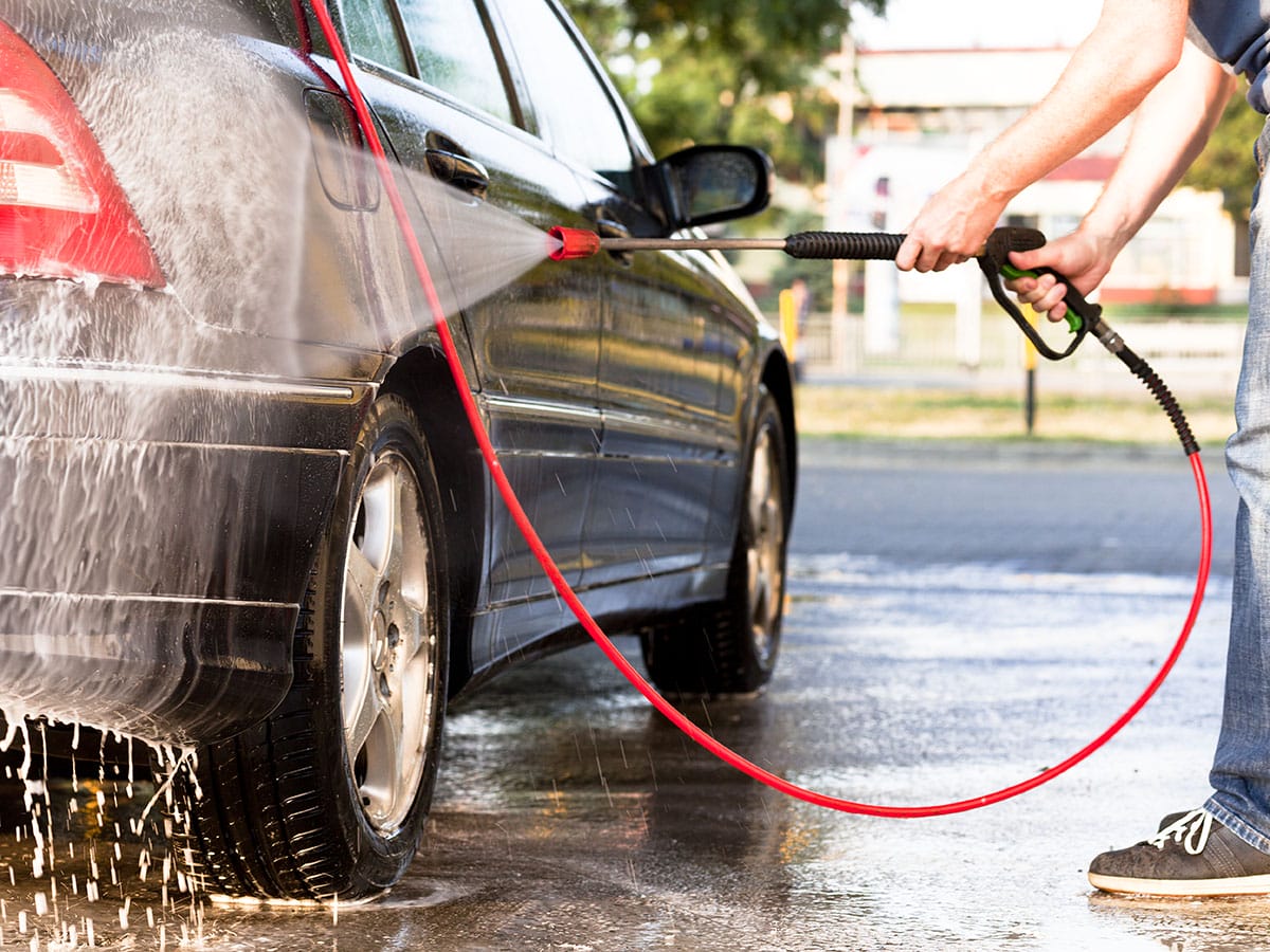 Getting Water Spots Off Car Windows
