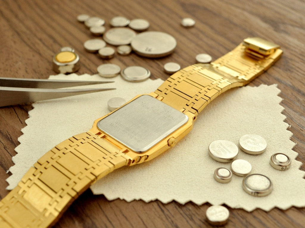 Watch with Batteries