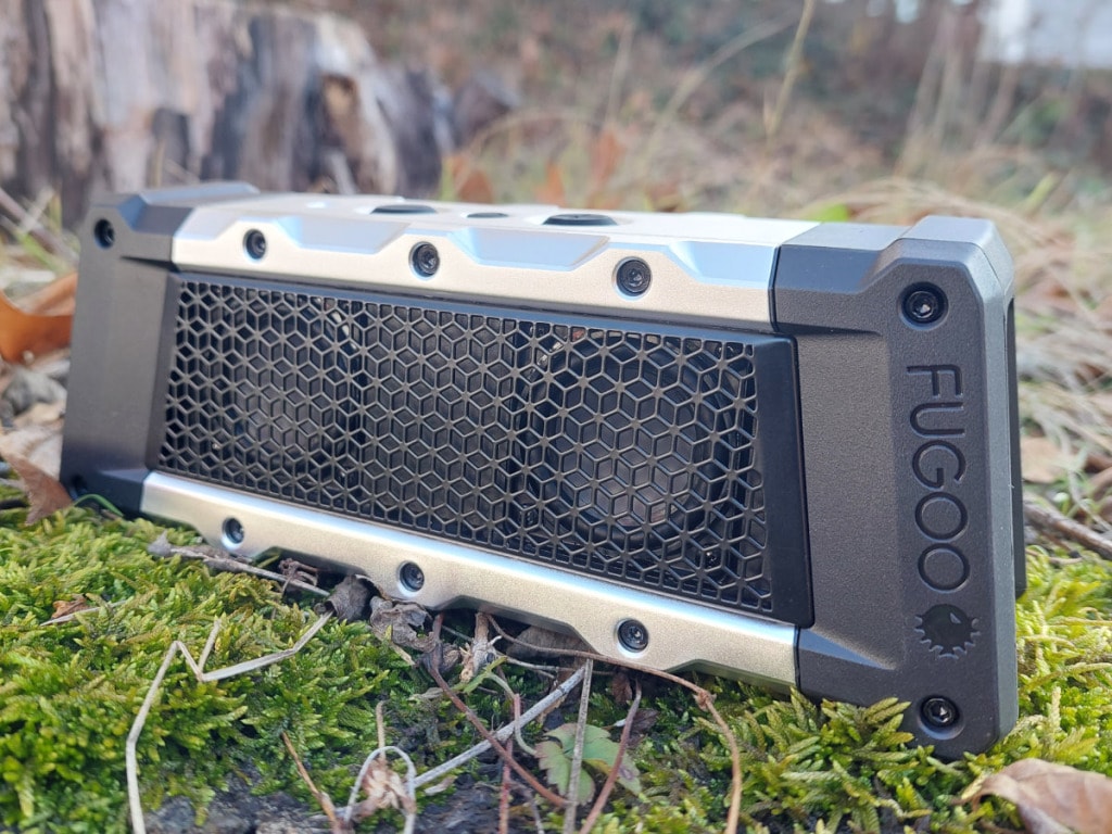 Fugoo Tough and Element 04