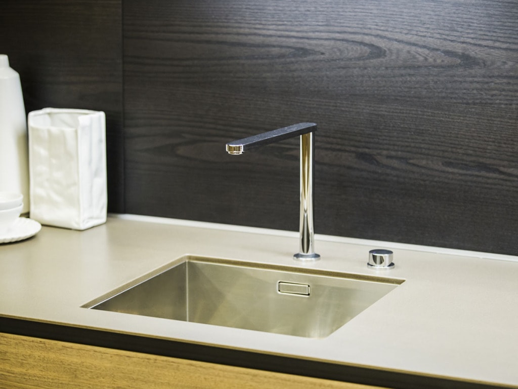 Kitchen sink in concrete countertop