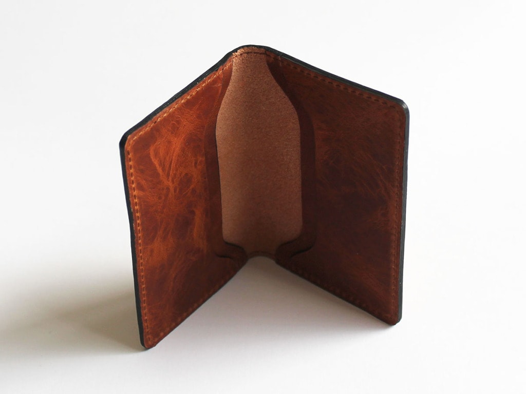 Vera-Forma-Commodore-Wallet-03