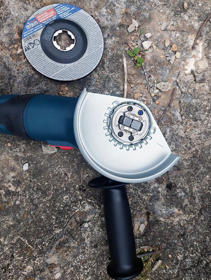Bosch 18V X-LOCK Angle Grinder 09