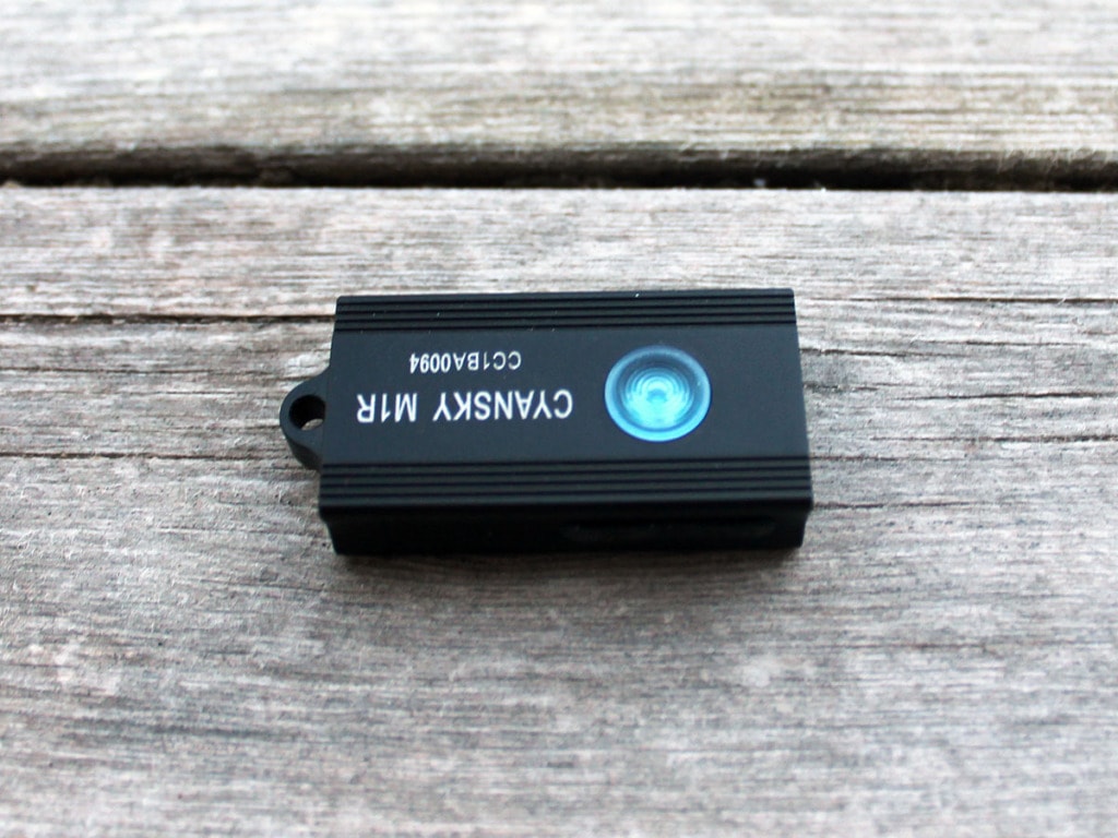 Cyansky M1R keychain flashlight-08