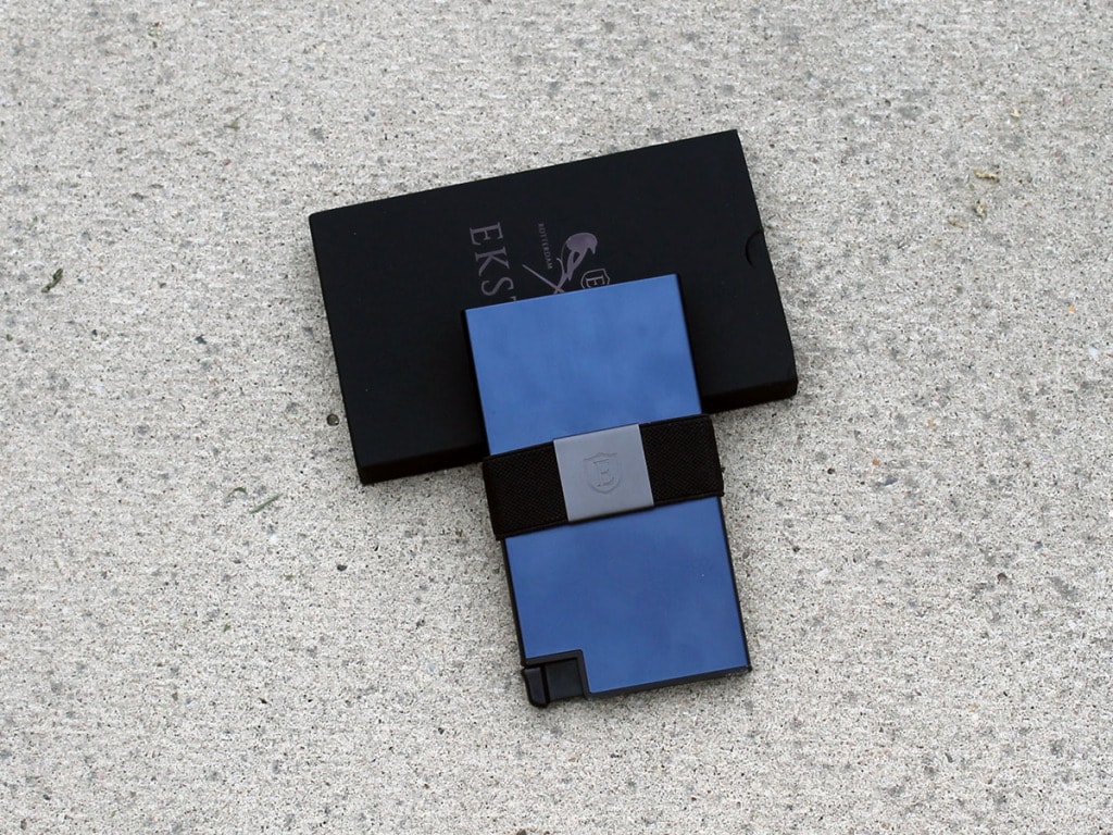 Ekster Aluminum Cardholder - packaging 3