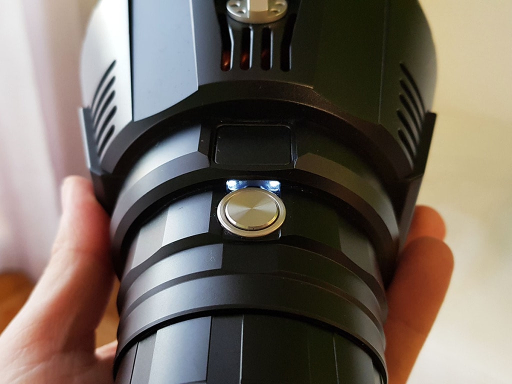 Imalent MS18 - switch light